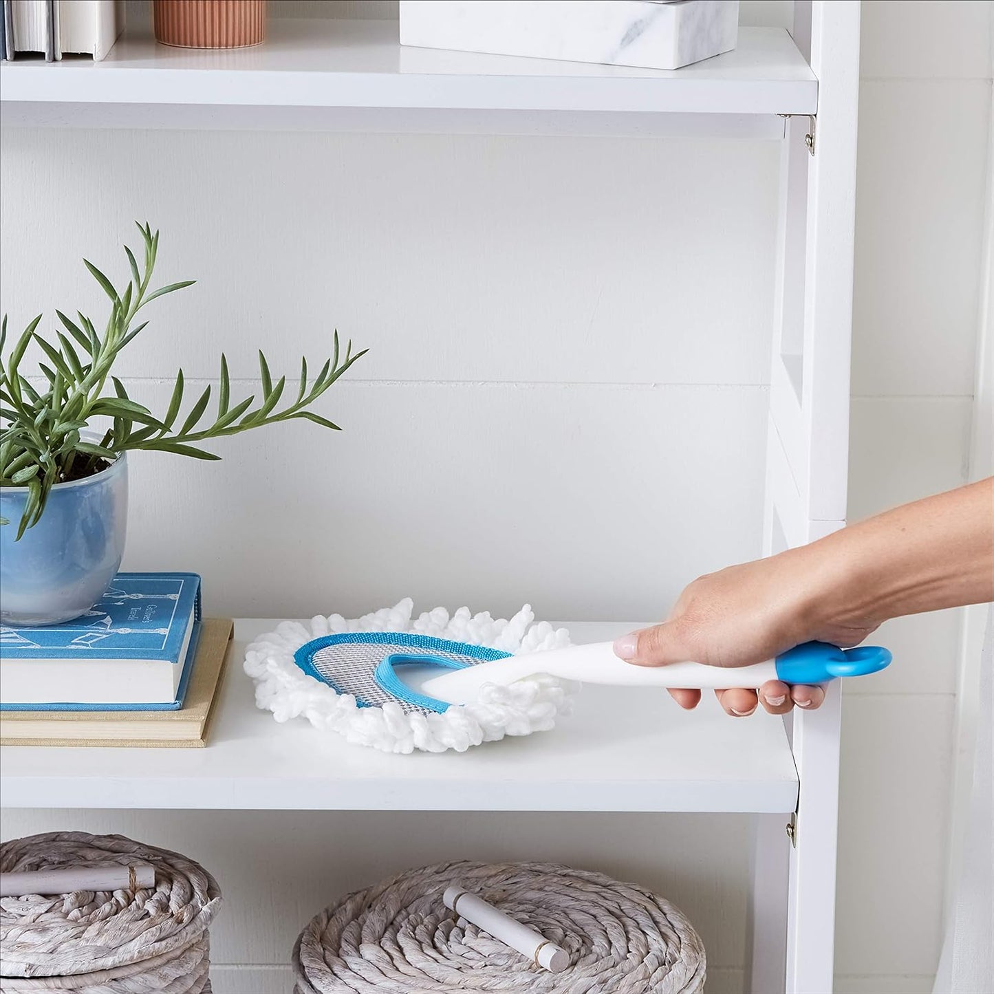 3 Pack Amazon Basics Cleaning Duster