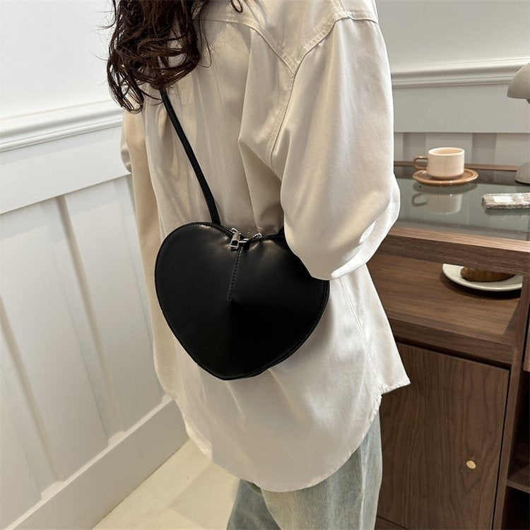 Lior Solid Color Heart Shape Shoulder Bag