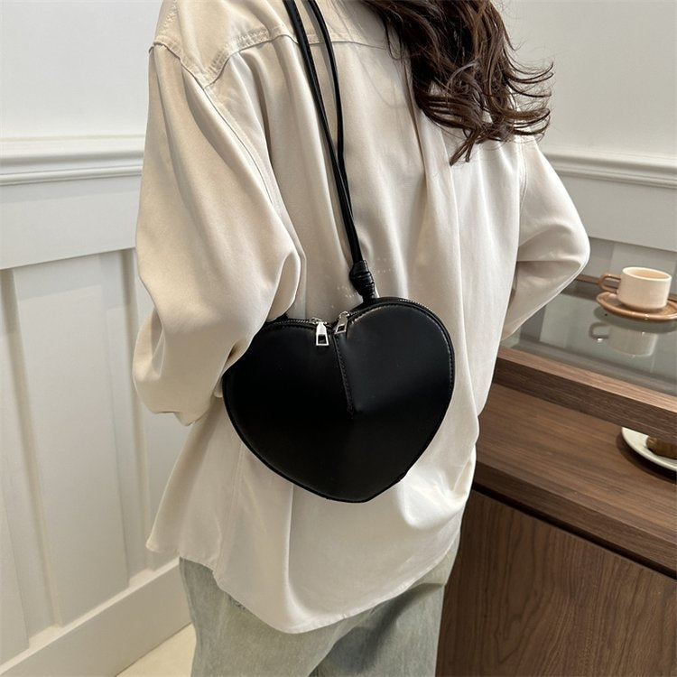 Lior Solid Color Heart Shape Shoulder Bag