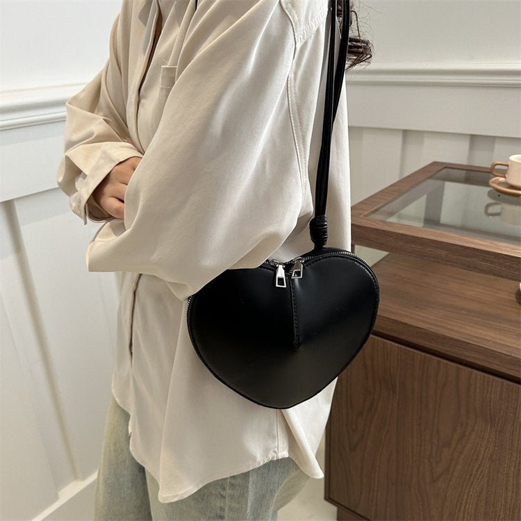 Lior Solid Color Heart Shape Shoulder Bag