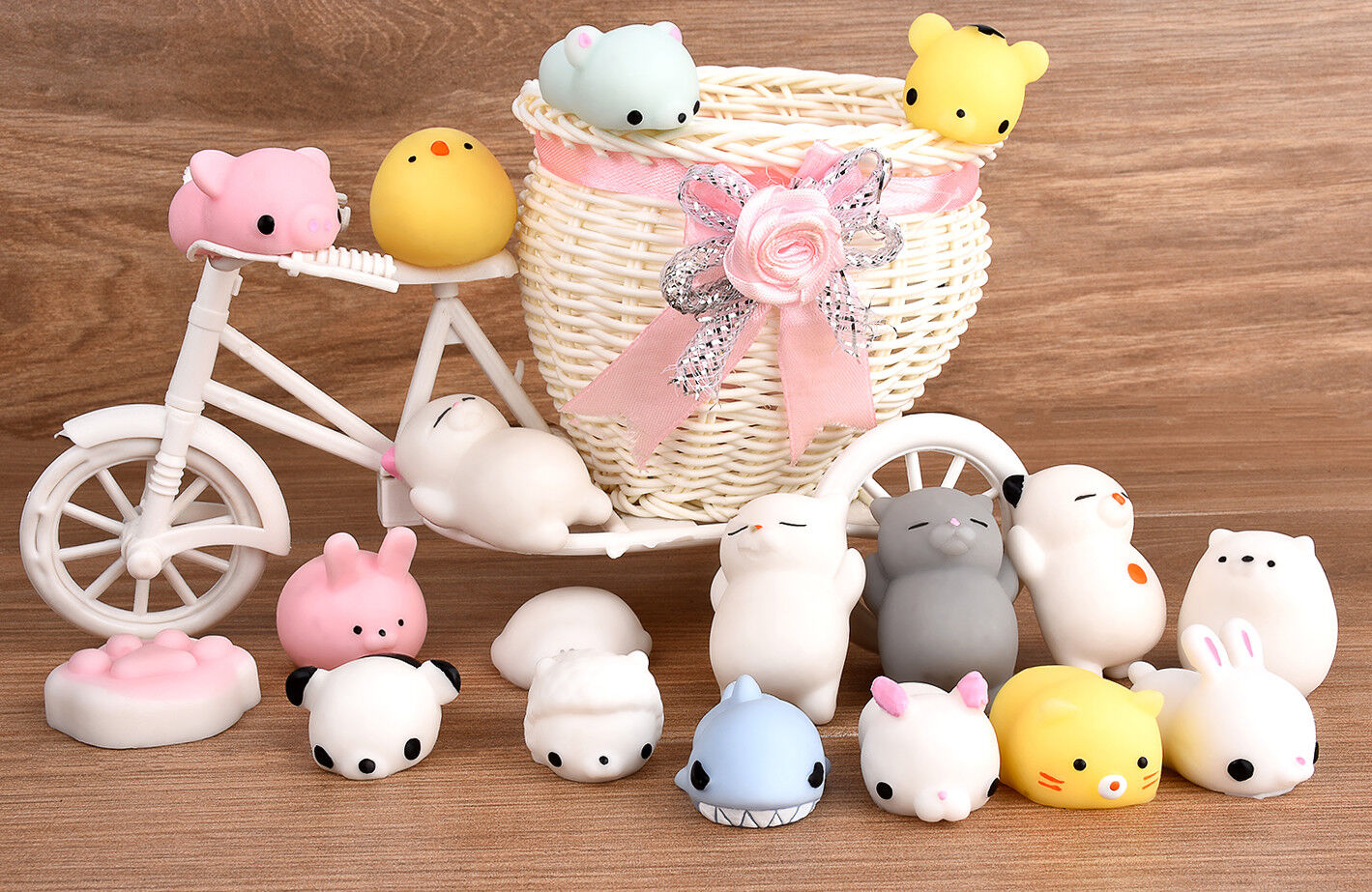 20 Pcs - Adorable Mini Squishies Gift Set For Kids & Adults