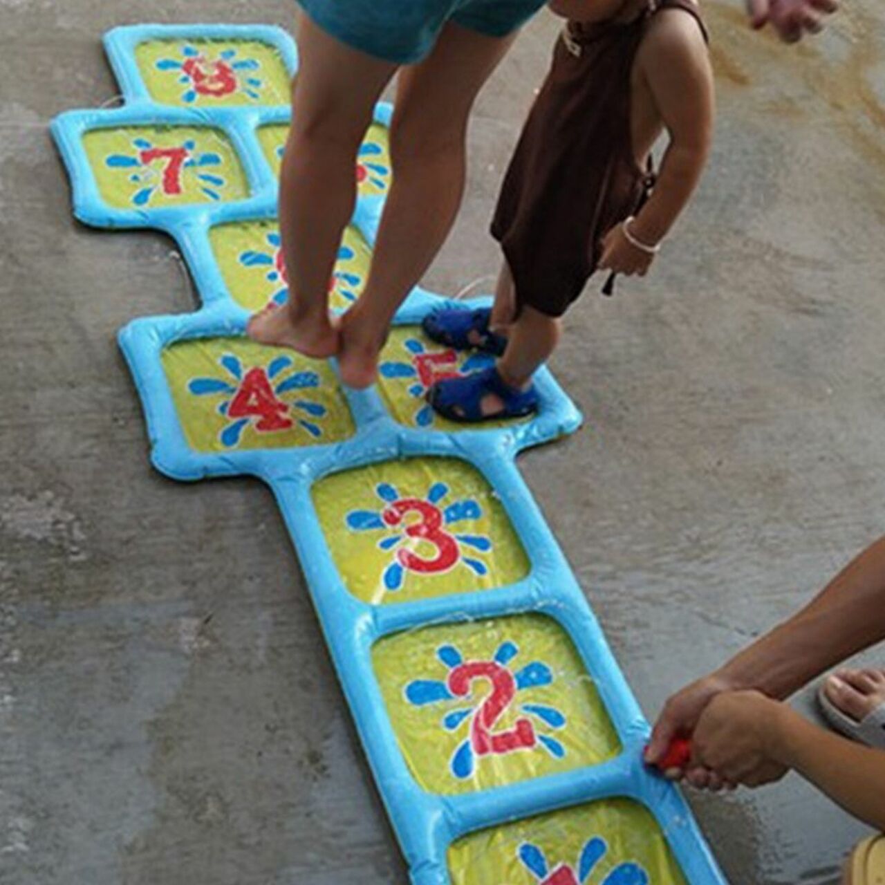 Inflatable Outdoor Hopscotch Sprinkler Mat