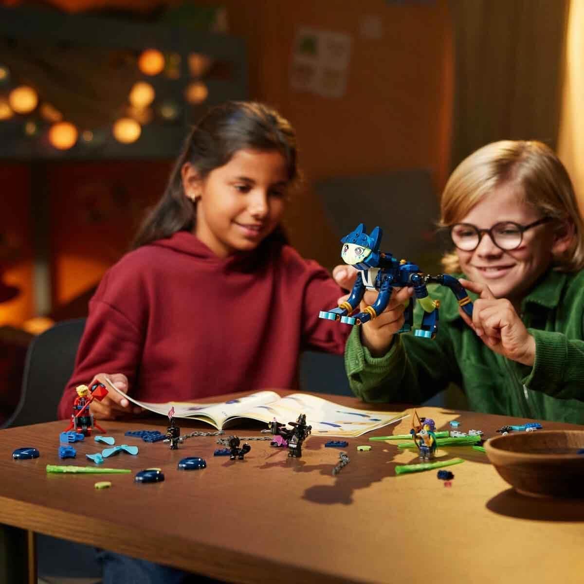 LEGO 71476 DREAMZzz Zoey and die Katzeneule Zian, Katzenpfau, 3 Minifigures