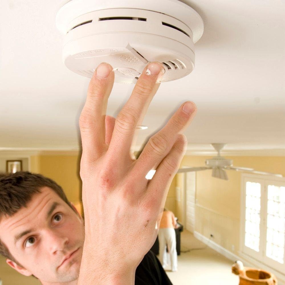 Kidde Hardwired Smoke Detector Alarm with Front Load Battery Backup | Model i12060