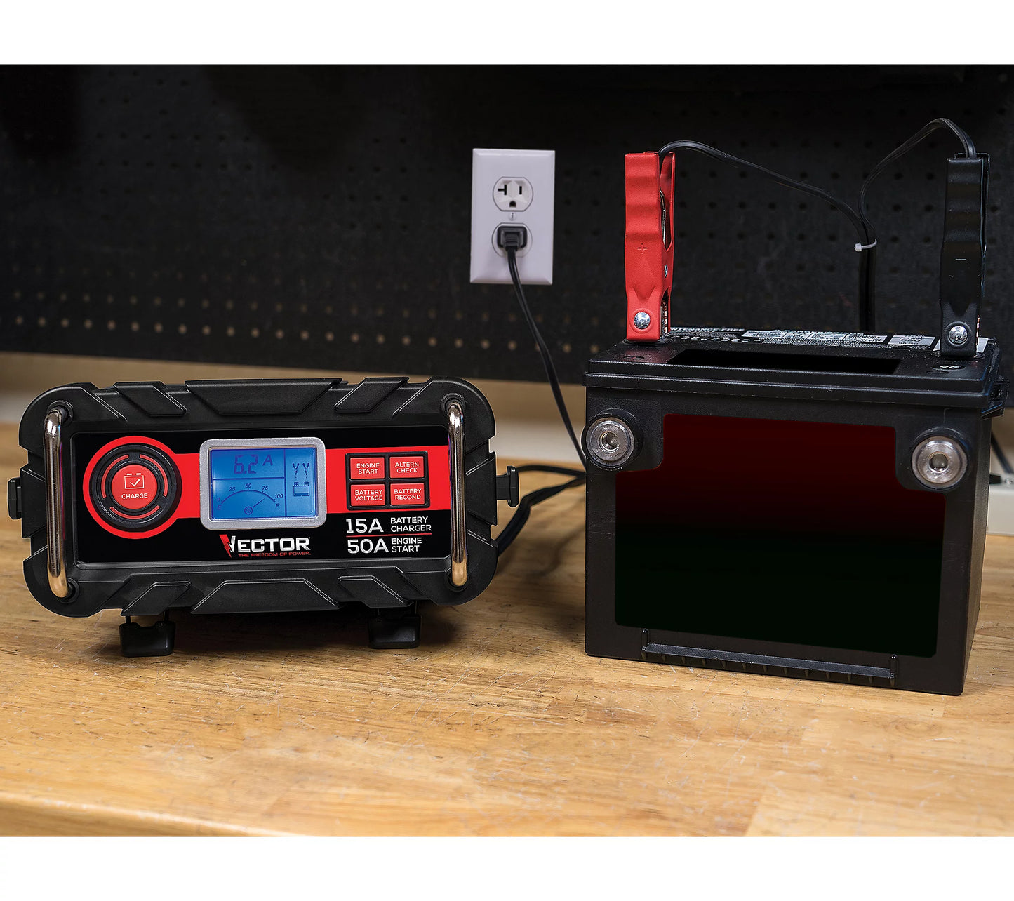 Vector 15 Amp Automatic 12V Battery Charger with 50 Amp Engine Start and Alternator Check